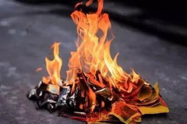 清明节必须回家祭祖吗