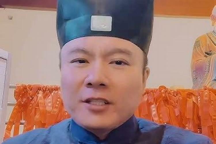 正月初五可以给财神爷上香吗