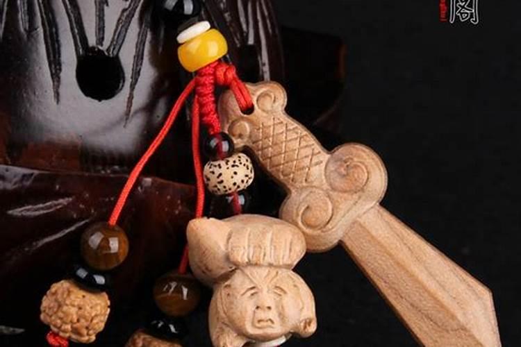 车内摆件的选择有哪些禁忌