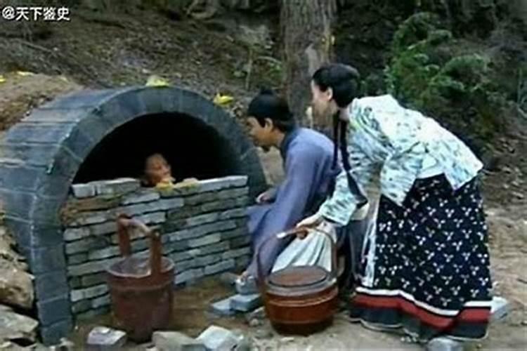 经常梦见前男友是什么意思？