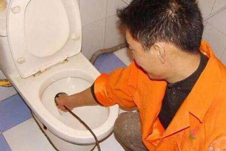 梦见厕所堵了后有通了的预兆