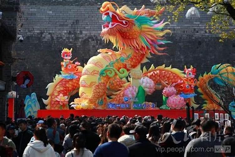 江苏扬州春节习俗与风俗习惯？