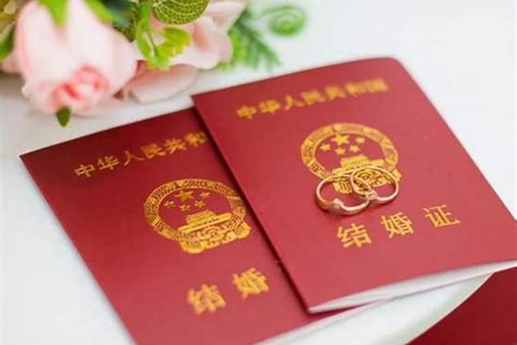 我想算一下我的婚姻我是1991年老历8月14生属羊,我前妻是1990年2月11...