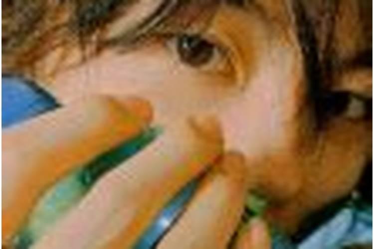 梦见棺材在屋里好多人哭的预兆