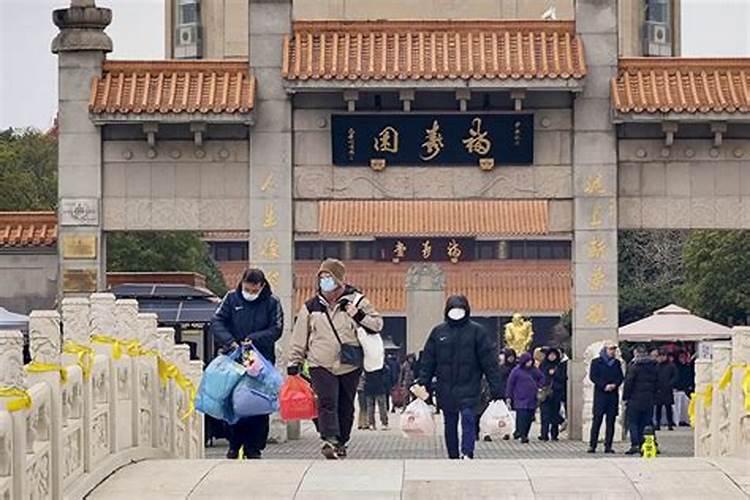 冬至在前还是腊八在前腊八和冬至哪个先过