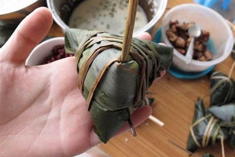 广西过年包粽子的寓意是什么？