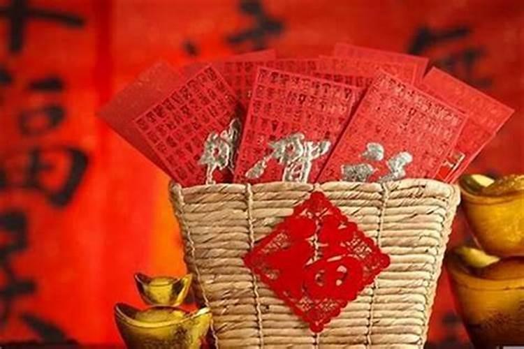 女命八字中,正印代表什么。。食神代表什么？？