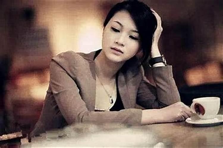 女人命带申子辰三合局 四柱命理喜水运气不错？