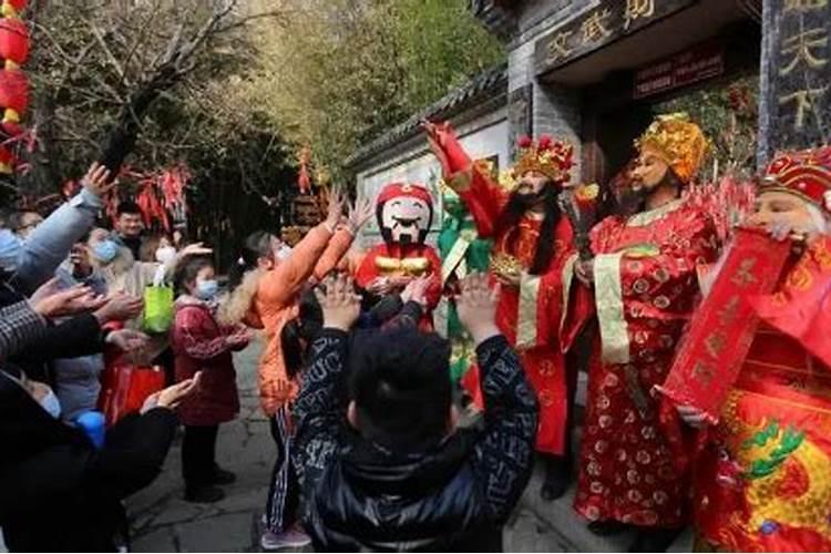 拜财神一般几点最好,拜财神有什么讲究