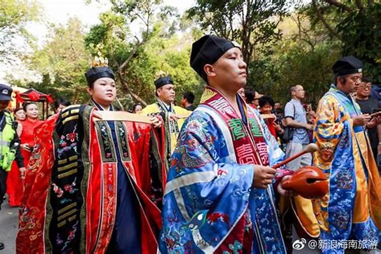 梦见老公与前夫在一起的预兆
