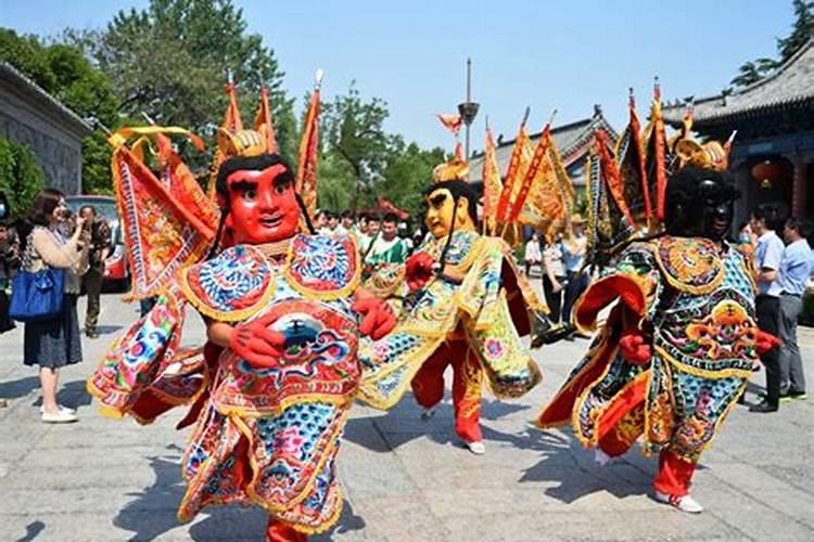 去济宁市旅游,有什么风俗习惯需要了解？