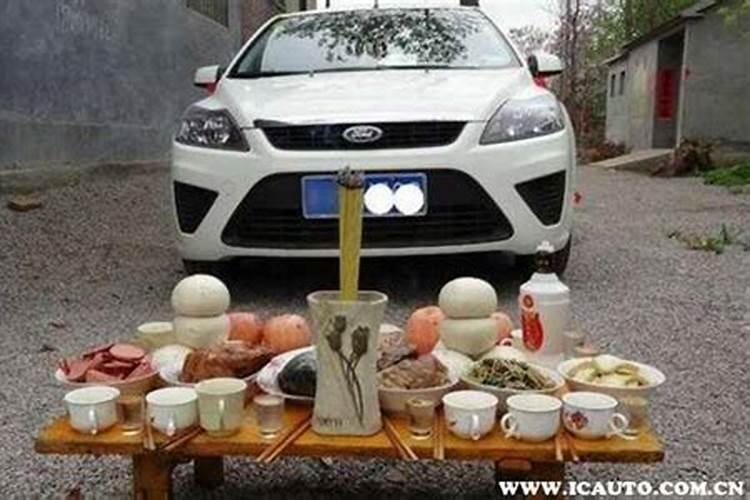 男方属蛇的最佳婚配