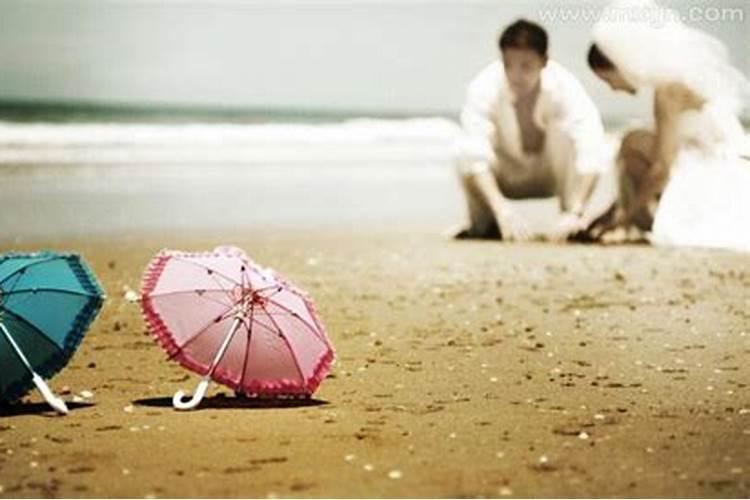 梦见姐姐离婚是什么意思(亲姐失去理智要离婚怎么办)