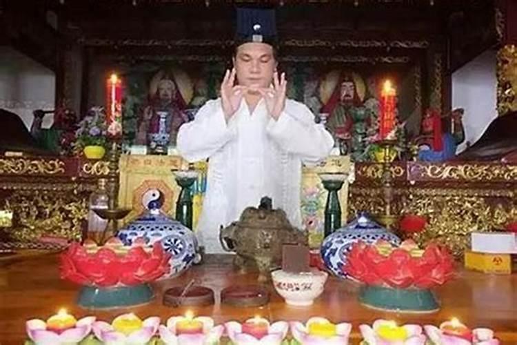 二月二龙抬头剪头发是按阴历算还是阳历？