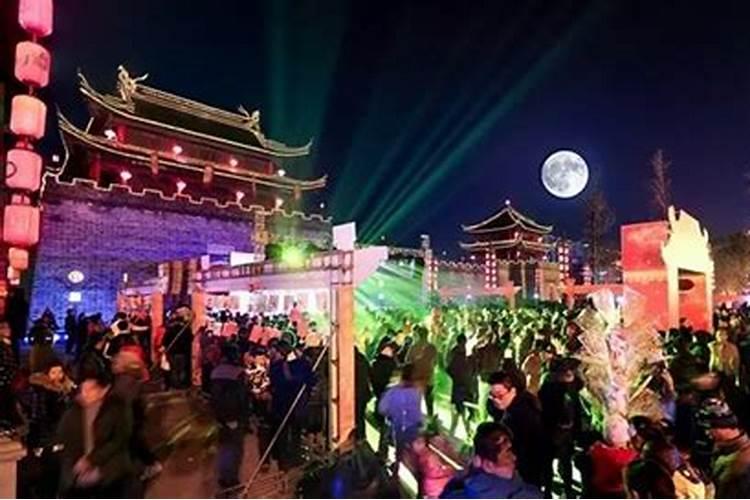 2025年中元节是哪一天