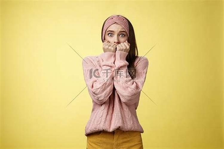 梦见车掉水里是吉兆