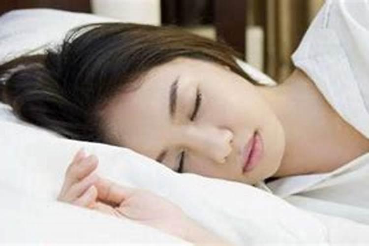 本命年女生红绳戴左手还是右手