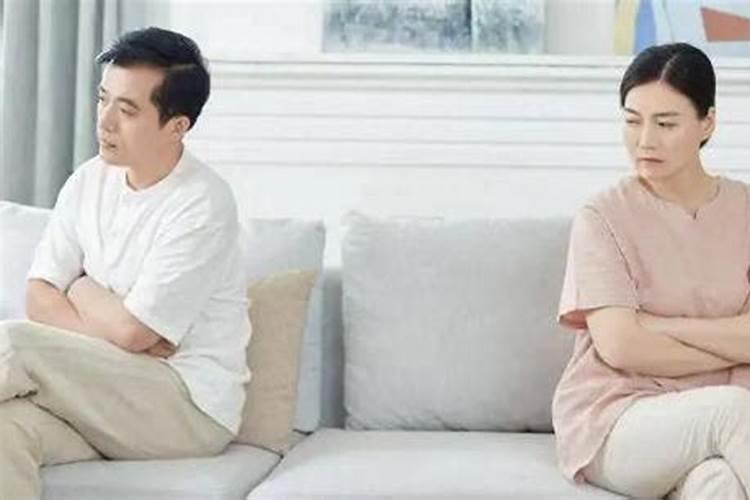 2025年属蛇是什么命