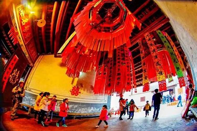 梦见棺材和办丧事的场面