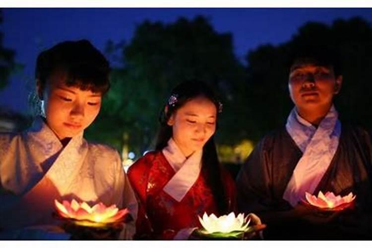 七月十五没有烧纸还能补上吗(祭祀烧纸,因天气原因没烧成,可否第二天...