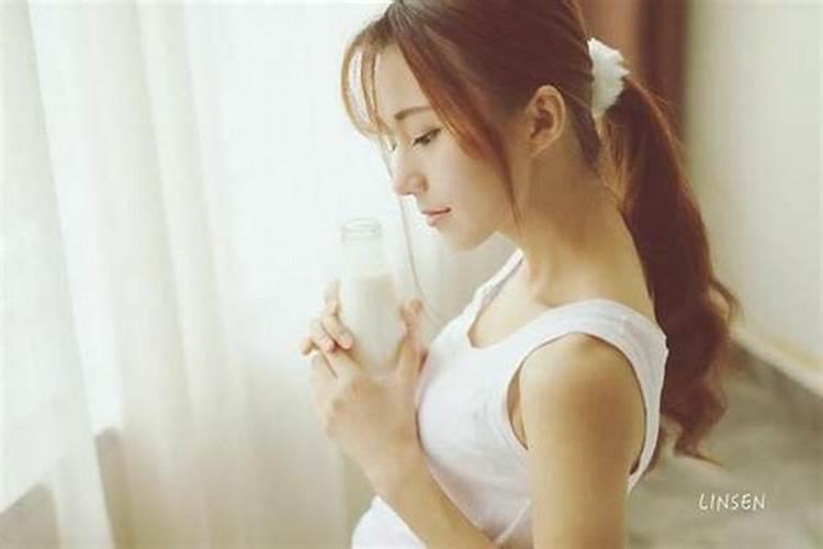 梦见叔婶请客的预兆