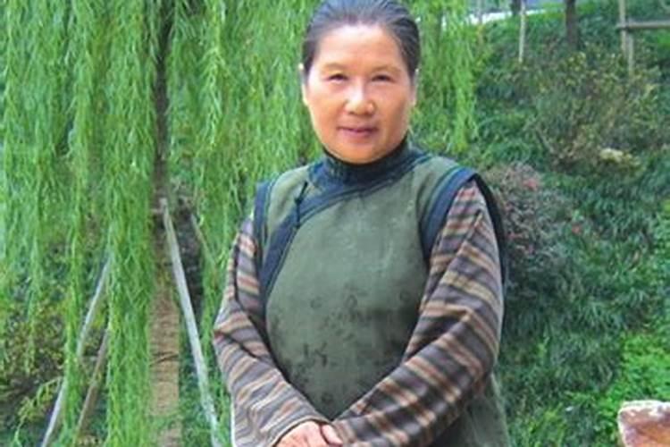 梦到红色100人民币是什么意思