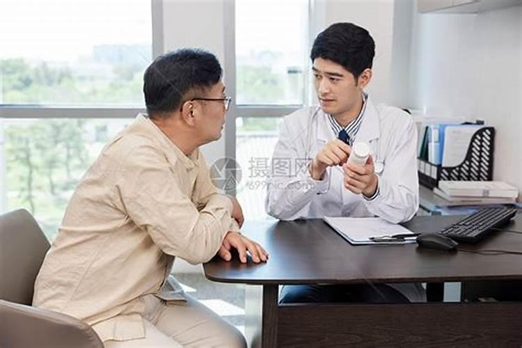 我生病的叔叔在住院,我晚上做梦,梦见叔叔说要出门打工的意思？百度...