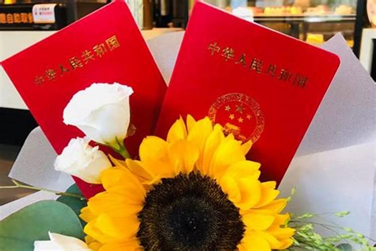 生辰八字中的月柱,日柱,时柱分别是如何算出的？