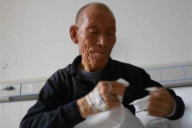 表达爱情不顺心的句子 形容爱情生活都不如意的句子有哪些
