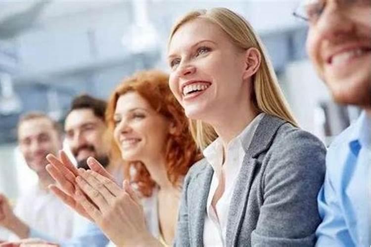 女人梦到已故的外公预示