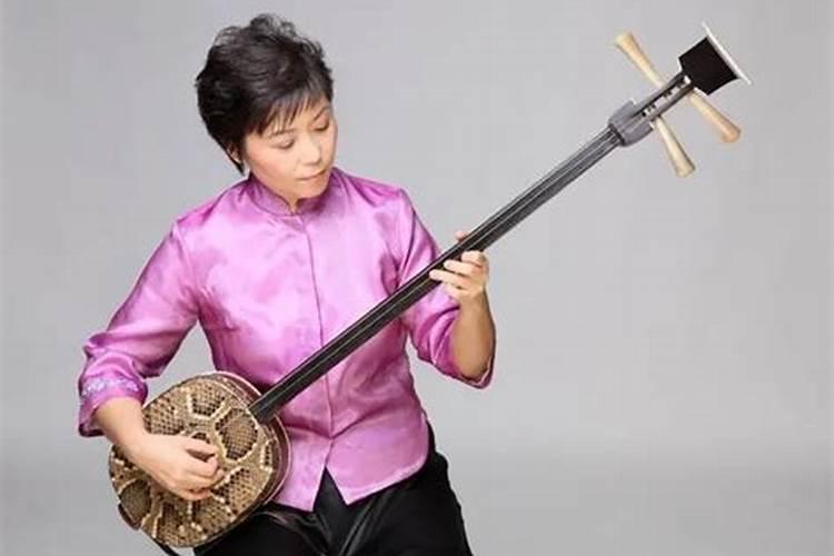唱八字弹三弦你听曲我要钱猜三个数字