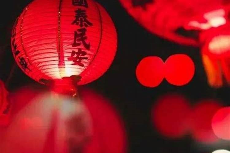 81年属鸡人在2025年的全年运势