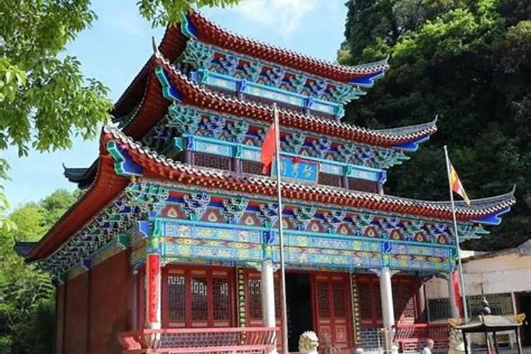 2025年清明哪些属相不可以去上坟