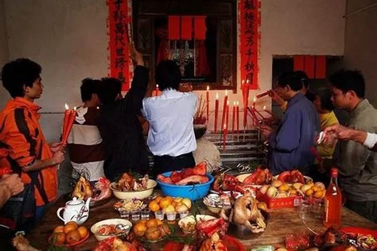 为什么有人在路边烧纸钱看到路边有人烧纸应该注意什么