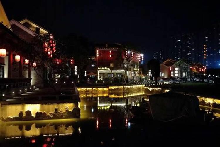 庚午日柱和乙未日柱是鸳鸯合吗？
