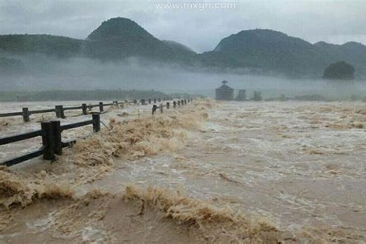 2025属猴的双重太岁是哪一年
