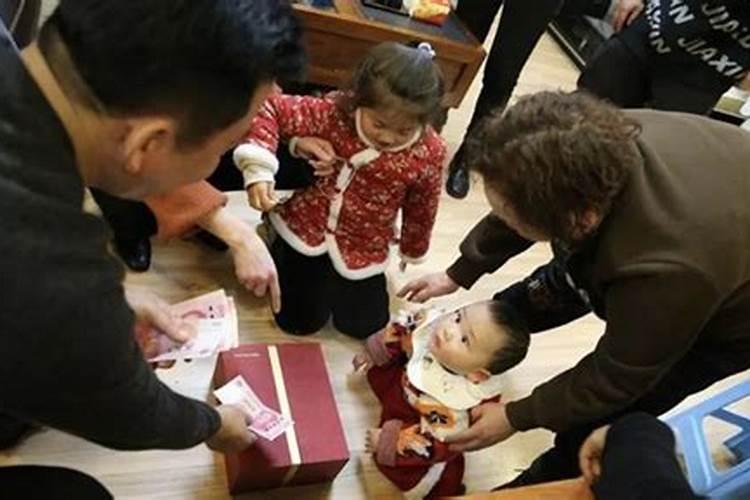 七月半烧纸孩子去合适吗 中元节小孩可以去烧纸钱吗