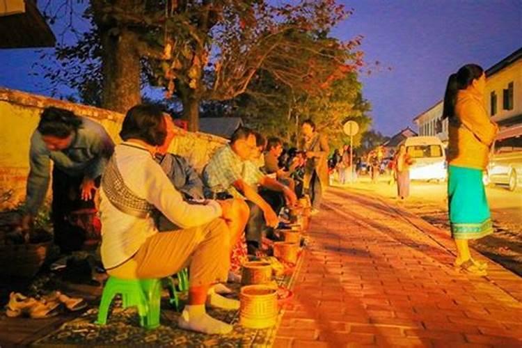 属马2025重孝在几月份