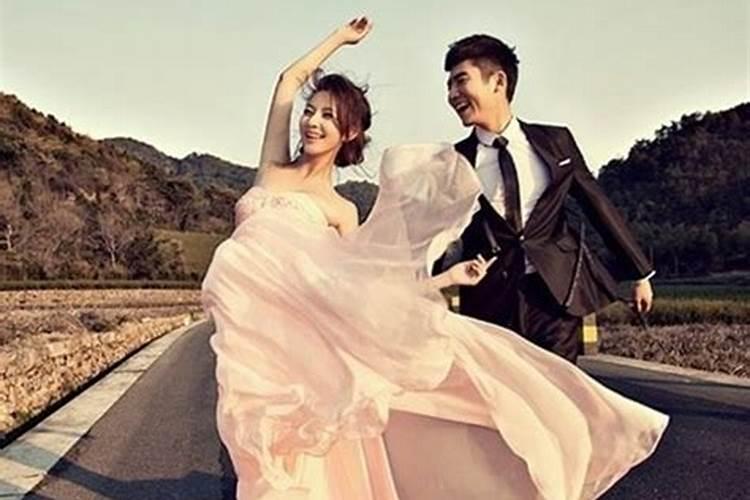 梦见前男友结婚啦