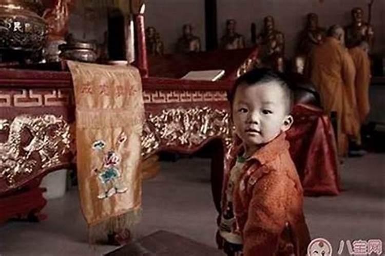 属猪冲太岁怎么化解