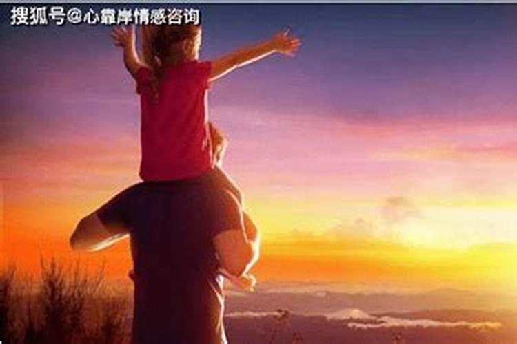 男孩八月十五中秋节出生好吗命硬也能活得漂亮？