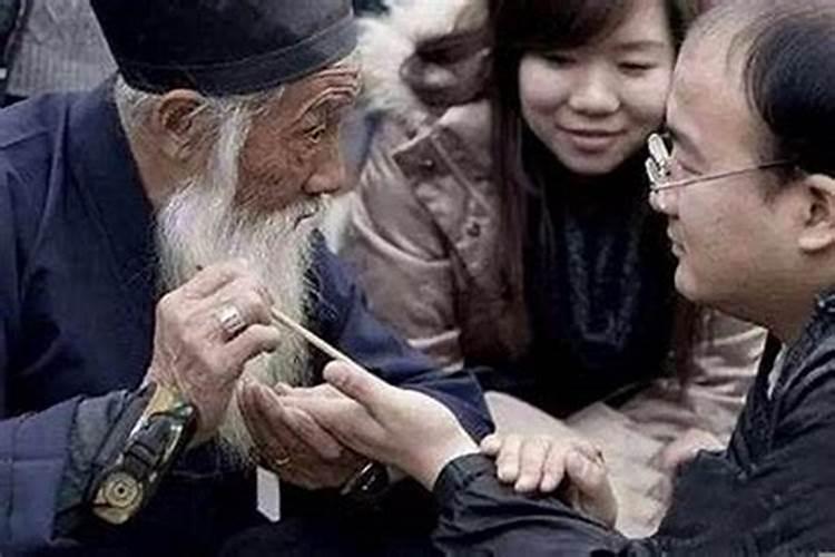 江西南昌有一个算命很准的