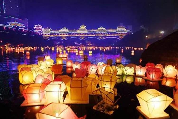 中元节前后哪些日子适宜烧纸祭祀祖先？