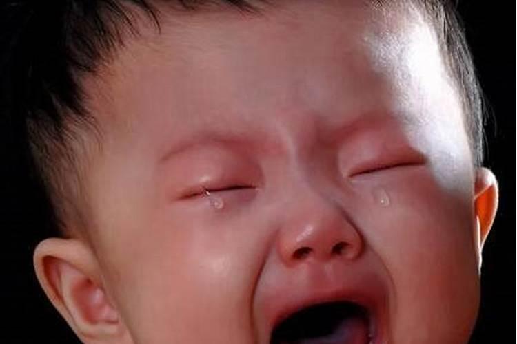 女人梦见和亲姐姐说话是什么意思