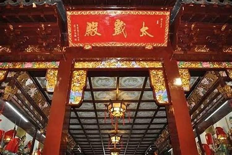 梦见前任超过3次是为什么？