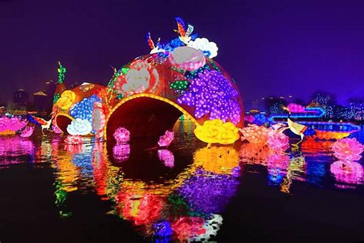 去南京玩要去哪些特色的地方 预算多少钱？