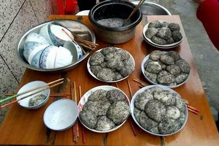 每个地方的习俗是不一样的,南方一般重阳节吃什么？