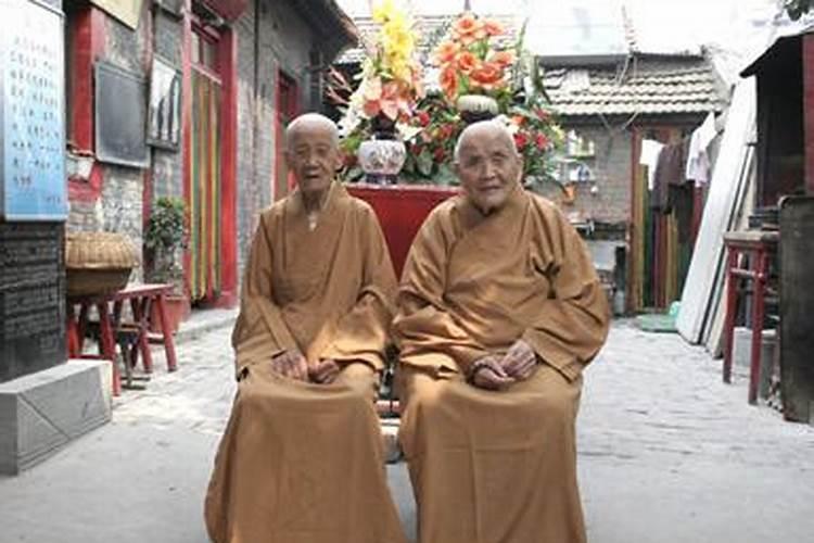 生辰八字属相是按每年的立春那天算起还是春节那天算起？