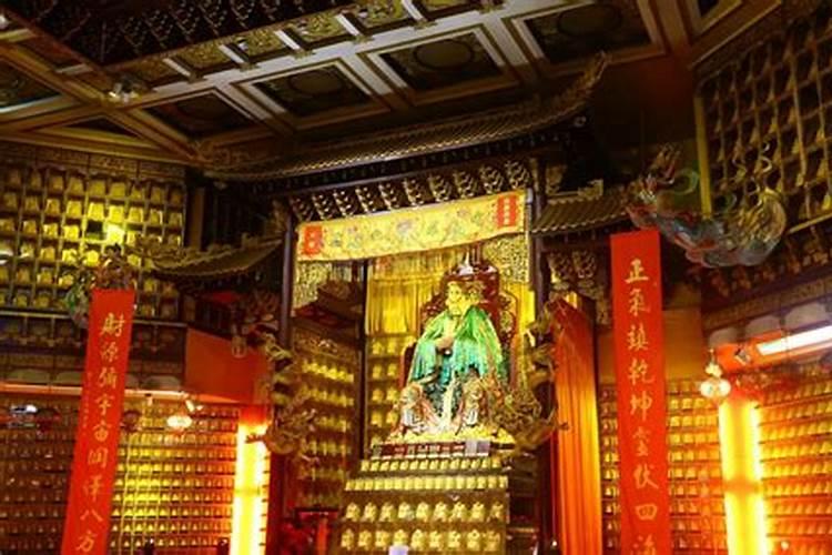 殡葬业“暴利”的原因是什么？