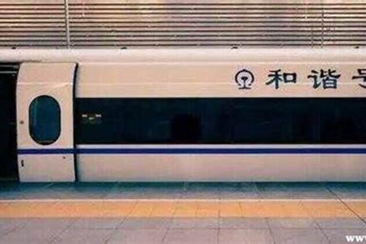 你好,请问在白云观请太岁符大概花多少钱。